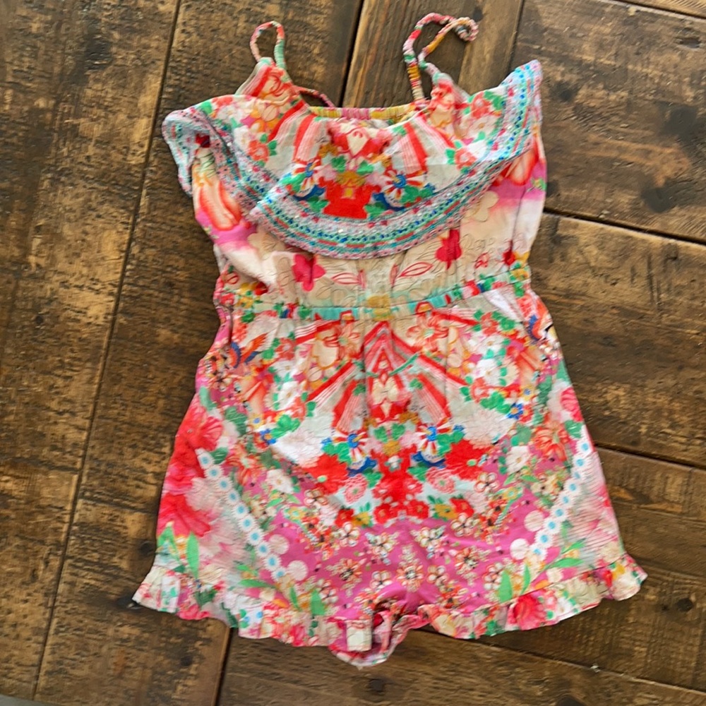 Girl’s CAMILLA romper for fun in the sun. Size 8.